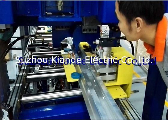 Precise localization Self Piercing Busbar Riveting Machine